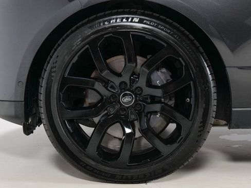 Used 2020 Land Rover Range Rover Long Wheelbase HSE AWD/4WD image 9