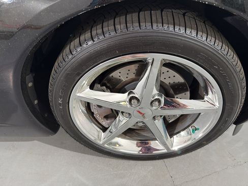 Used 2011 Chevrolet Corvette w/ Preferred Equipment Group image 12