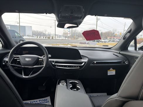 Certified 2024 Cadillac Lyriq Sport image 24