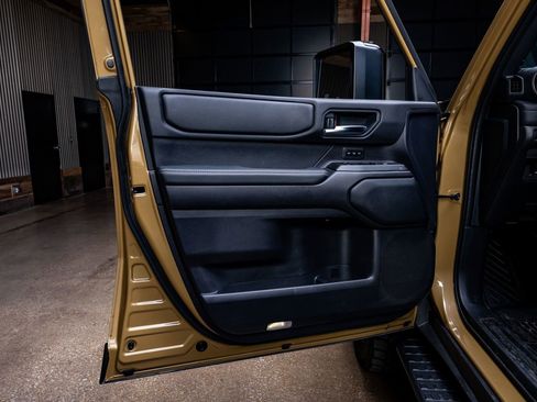 Used 2025 Toyota Land Cruiser image 35