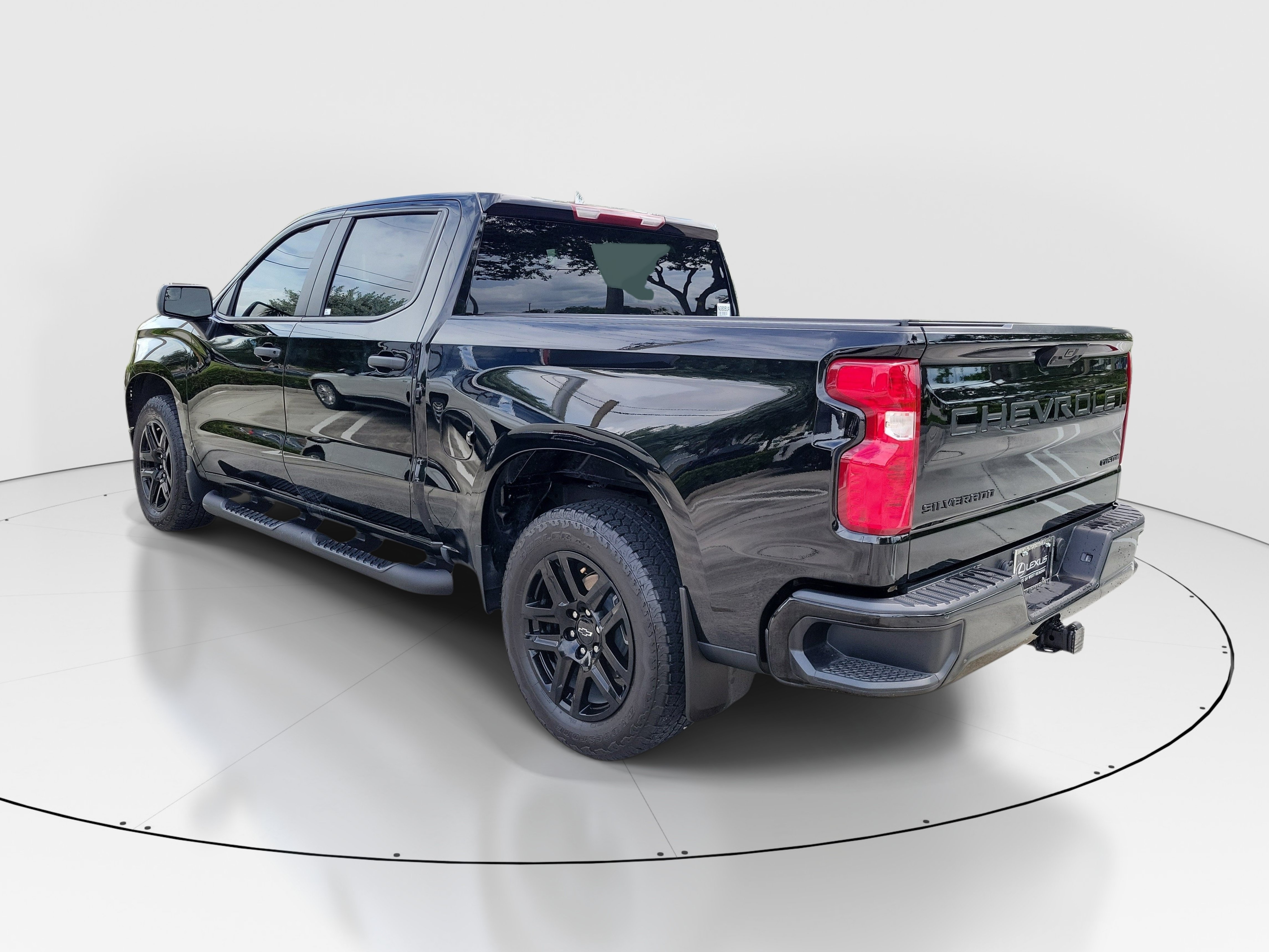 Used 2025 Chevrolet Silverado 1500 Custom w/ Turbomax Blackout Package RWD image 5