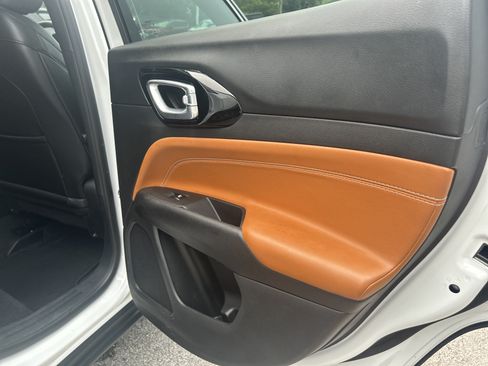 Certified 2024 Jeep Compass Limited AWD/4WD image 18