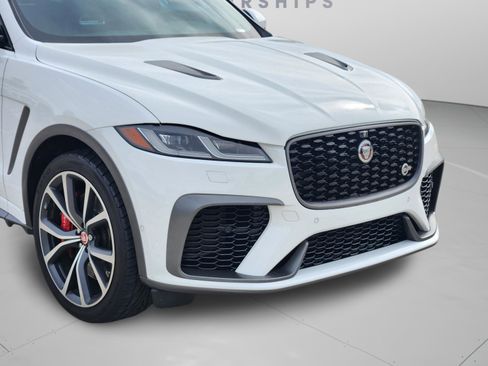 Used 2022 Jaguar F-PACE SVR AWD/4WD image 33