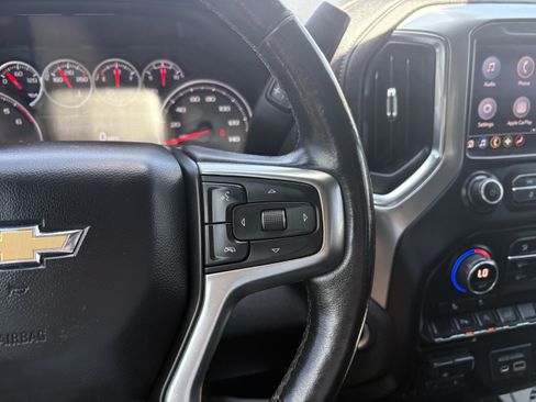 Used 2020 Chevrolet Silverado 1500 LT w/ Texas Edition AWD/4WD image 21