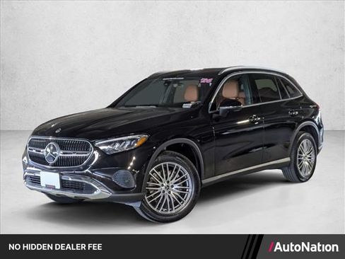Certified 2026 Mercedes-Benz GLC 300 image 1