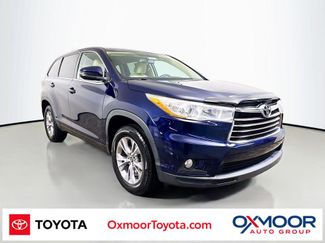 Used 2016 Toyota Highlander Plus video 1