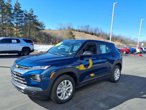 Used 2021 Chevrolet TrailBlazer LS image 4