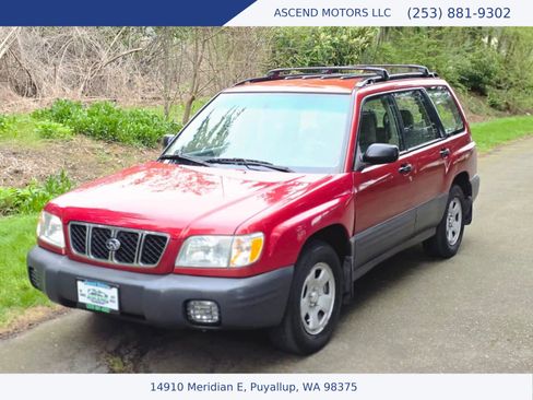 Used 2001 Subaru Forester L AWD/4WD image 1