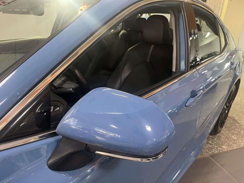 Used 2023 Toyota Camry XSE image 11