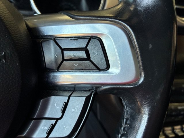 Used 2022 Ford Mustang Premium RWD image 19