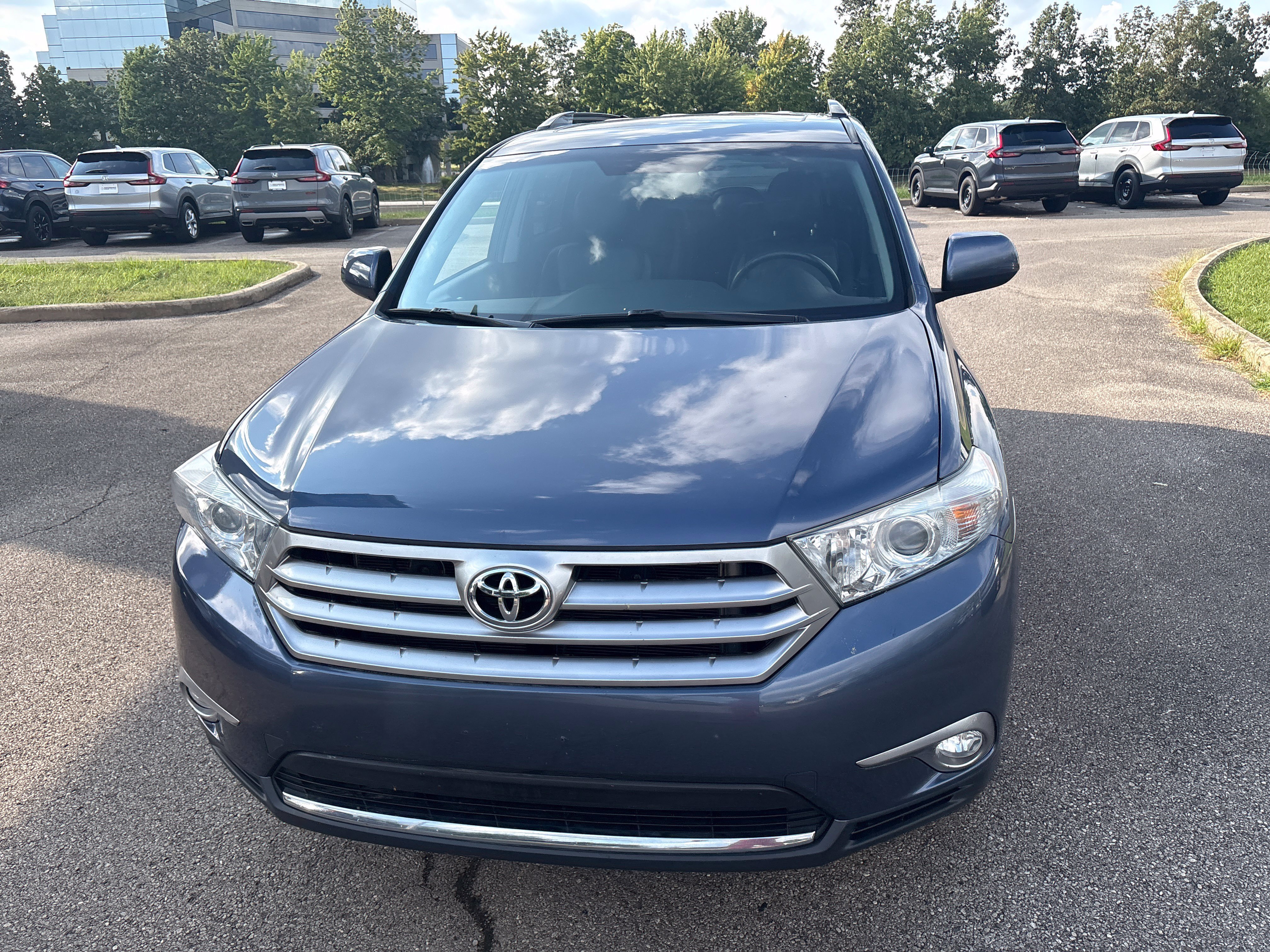 Used 2013 Toyota Highlander SE AWD/4WD image 13