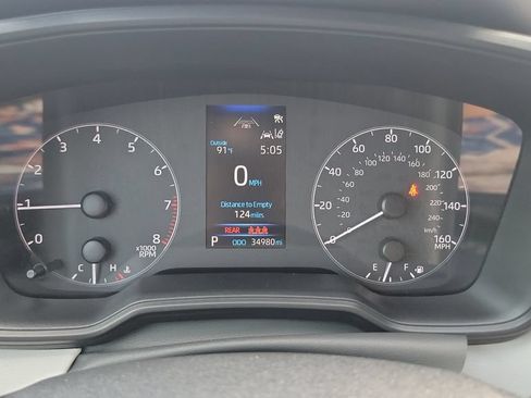 Used 2023 Toyota Corolla SE FWD image 22