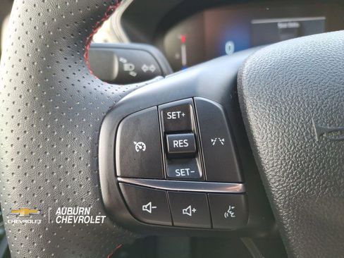 Used 2025 Ford Escape ST-Line AWD/4WD image 13