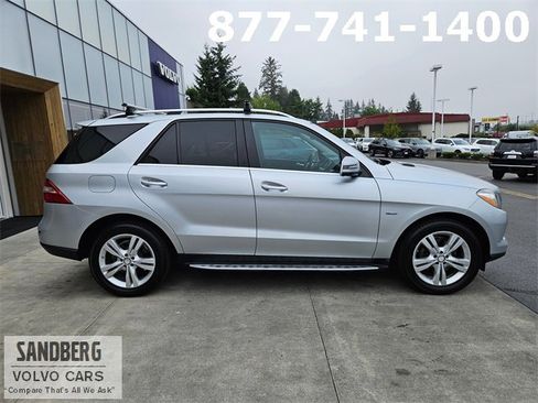 Used 2012 Mercedes-Benz ML 350 BlueTEC 4MATIC image 4