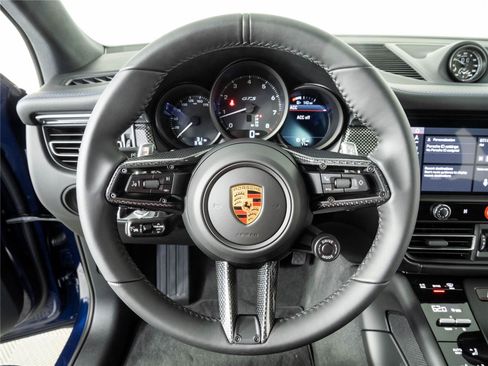 New 2026 Porsche Macan GTS AWD/4WD image 9