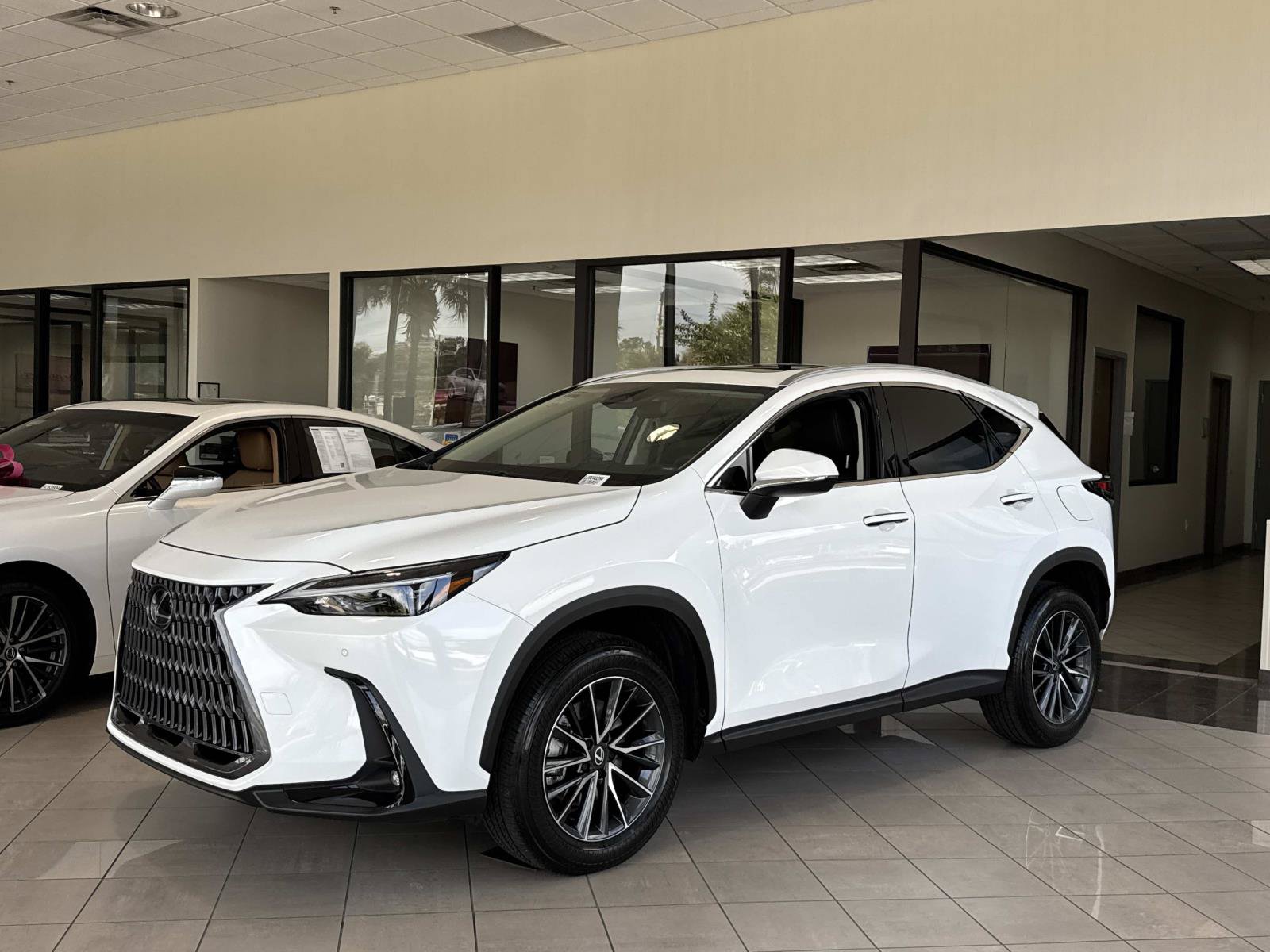 Used 2026 Lexus NX 350h FWD w/ Accessory Package (2T) image 14