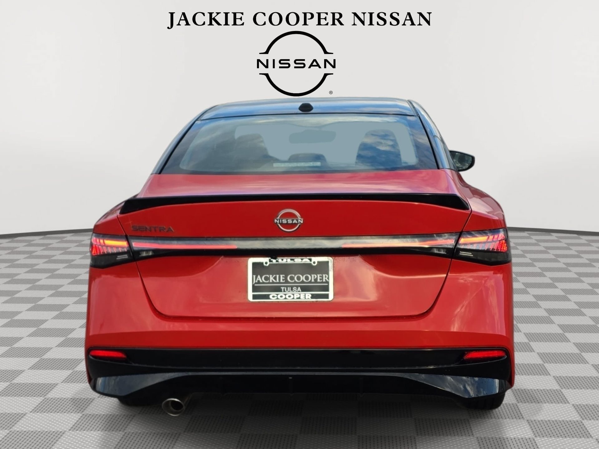 New 2027 Nissan Sentra SR w/ Floor Mat Package FWD image 6