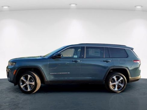 New 2026 Jeep Grand Cherokee L Limited AWD/4WD image 4