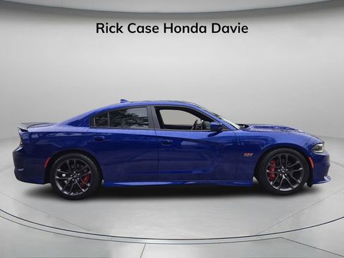 Used 2022 Dodge Charger Scat Pack w/ Plus Group image 3