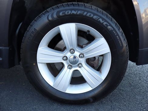Used 2016 Jeep Compass High Altitude AWD/4WD image 43
