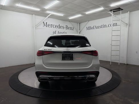 New 2026 Mercedes-Benz GLC 300 image 6