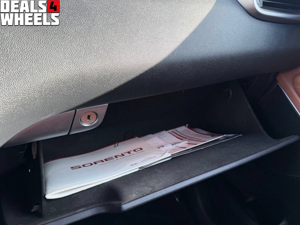 Used 2019 Kia Sorento SX FWD image 51