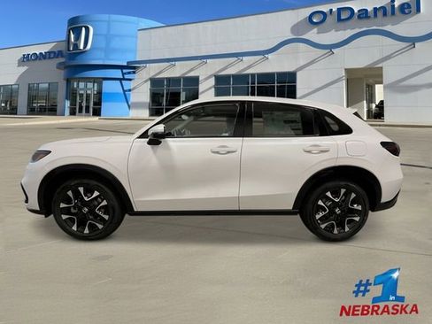 New 2026 Honda HR-V EX-L image 2