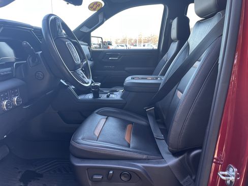 Used 2022 GMC Sierra 1500 AT4 w/ AT4 Premium Package image 10