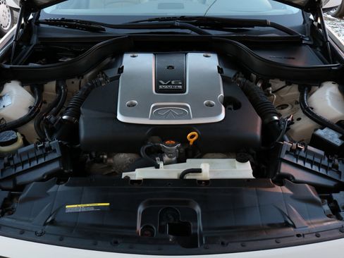 Used 2009 INFINITI G37 x Sedan w/ Premium Pkg image 44