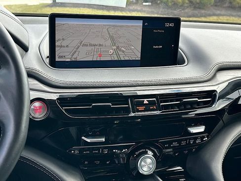 Used 2023 Acura MDX SH-AWD w/ Advance Package image 27