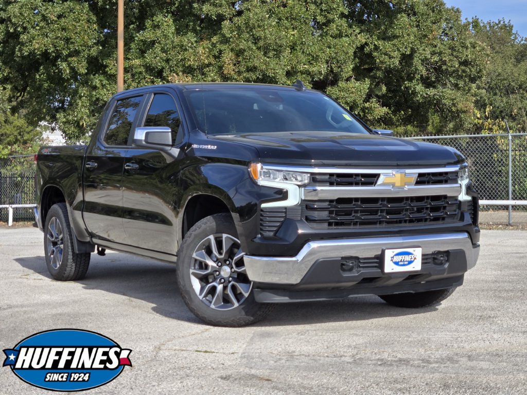 Used 2023 Chevrolet Silverado 1500 LT AWD/4WD image 1