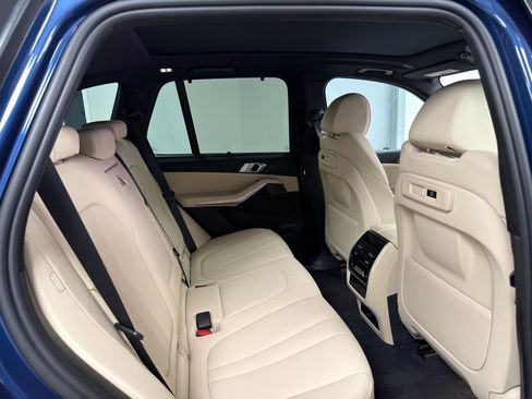 Used 2021 BMW X5 xDrive40i w/ Convenience Package AWD/4WD image 31