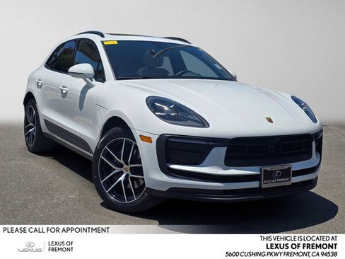 Used 2025 Porsche Macan Turbo AWD/4WD image 1