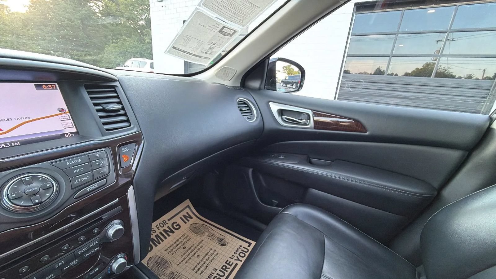 Used 2014 Nissan Pathfinder SL w/ SL Tech Package AWD/4WD image 36