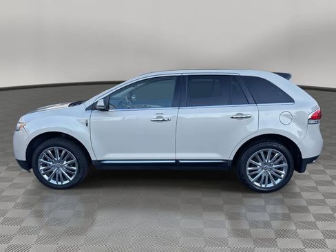 Used 2015 Lincoln MKX FWD w/ Equipment Group 102A image 6