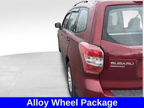 Used 2015 Subaru Forester 2.5i w/ Alloy Wheel Package AWD/4WD image 4