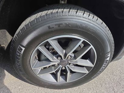 Used 2019 Jeep Grand Cherokee Limited w/ Luxury Group II