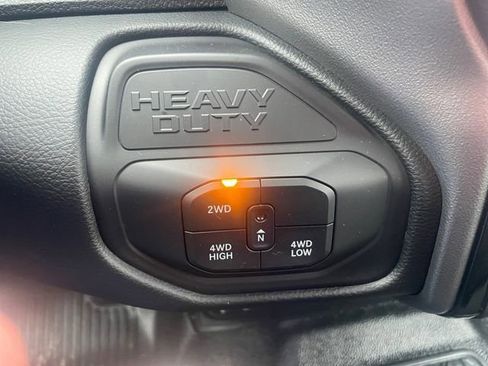New 2026 RAM 3500 Big Horn AWD/4WD image 19