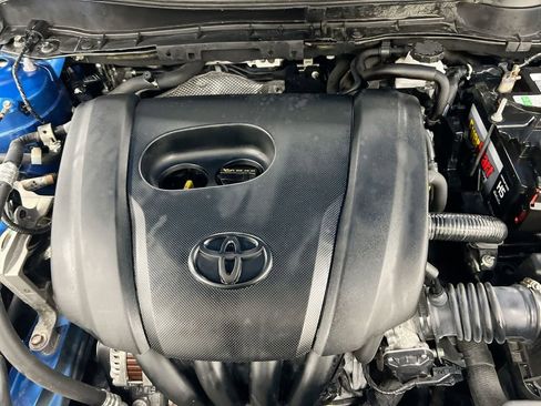 Used 2019 Toyota Yaris XLE FWD image 24