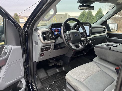 Used 2021 Ford F150 XLT w/ Equipment Group 302A High image 11