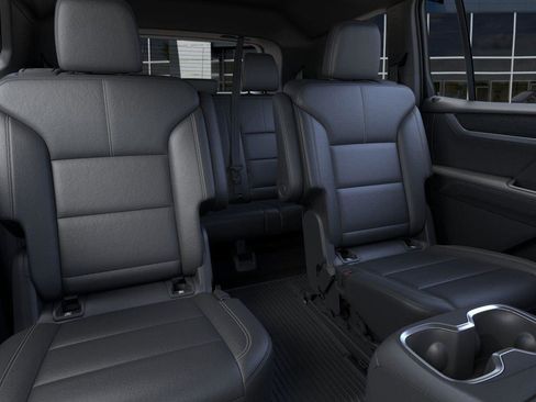 New 2026 GMC Acadia Elevation image 17