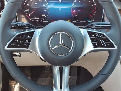 New 2026 Mercedes-Benz GLC 300 GLC 300 image 8