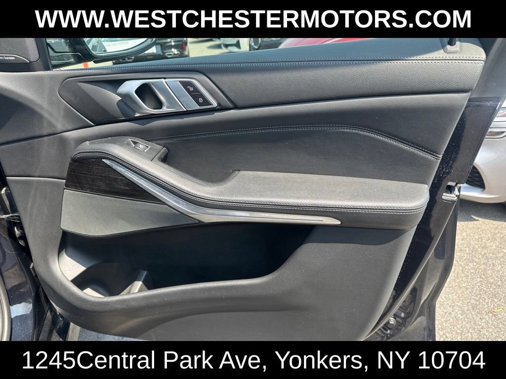 Used 2021 BMW X5 sDrive40i w/ M Sport Package RWD image 13
