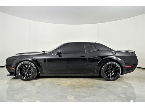 Used 2023 Dodge Challenger SRT Hellcat RWD image 6