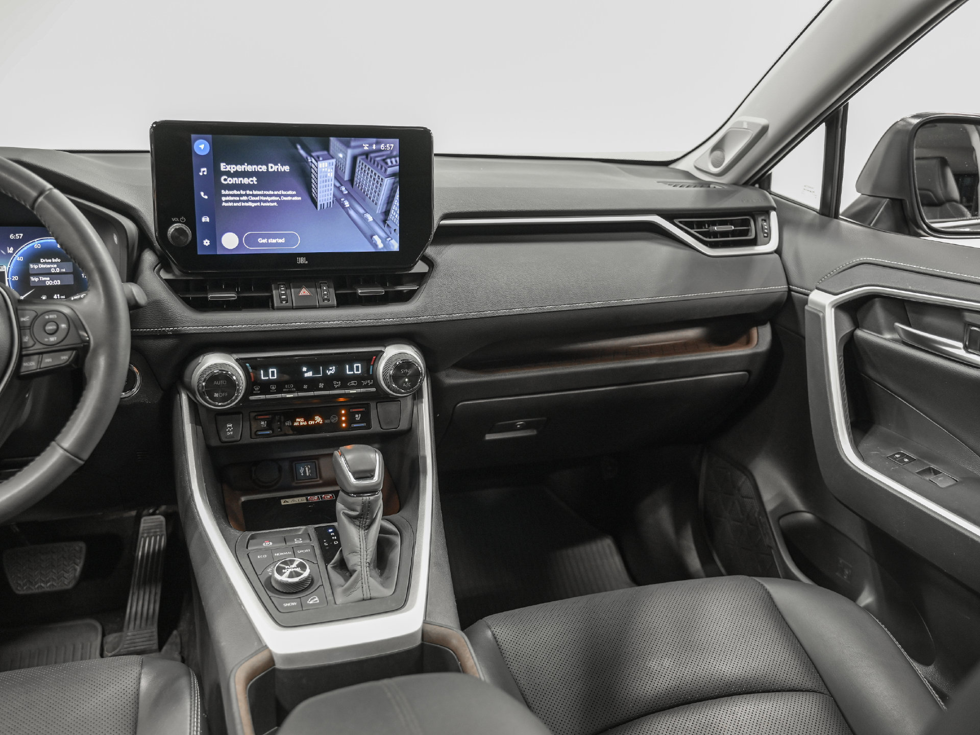 Used 2024 Toyota RAV4 Limited w/ Advanced Technology Package AWD/4WD image 30