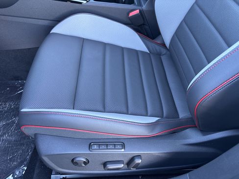 New 2025 Volkswagen GTI SE image 22