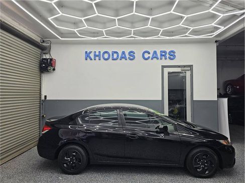 Used 2015 Honda Civic LX image 5