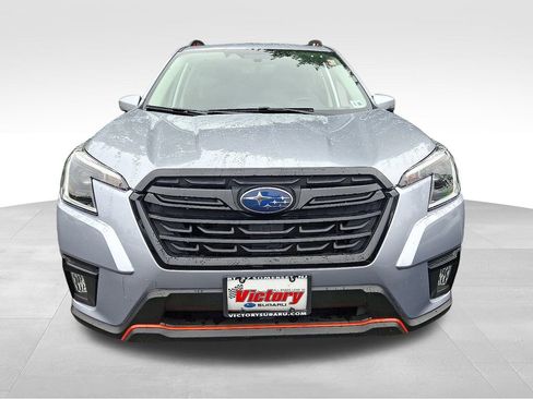 Used 2023 Subaru Forester Sport image 2