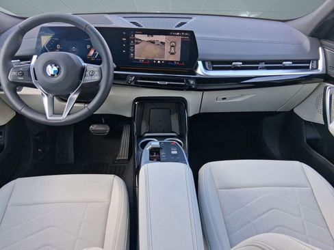 Used 2026 BMW X2 xDrive28i w/ Technology Package image 14