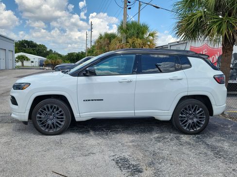 Used 2023 Jeep Compass High Altitude AWD/4WD image 4
